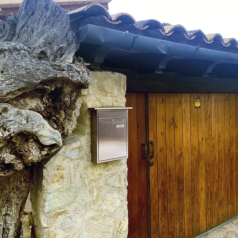 Home Inox Cassetta Postale Esterna Formato DIN A4 | ARREGUI