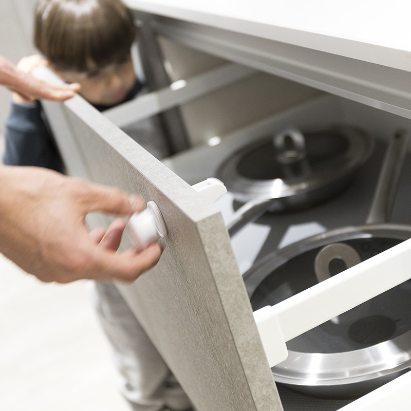 Invisible Closure for Drawers | ARREGUI