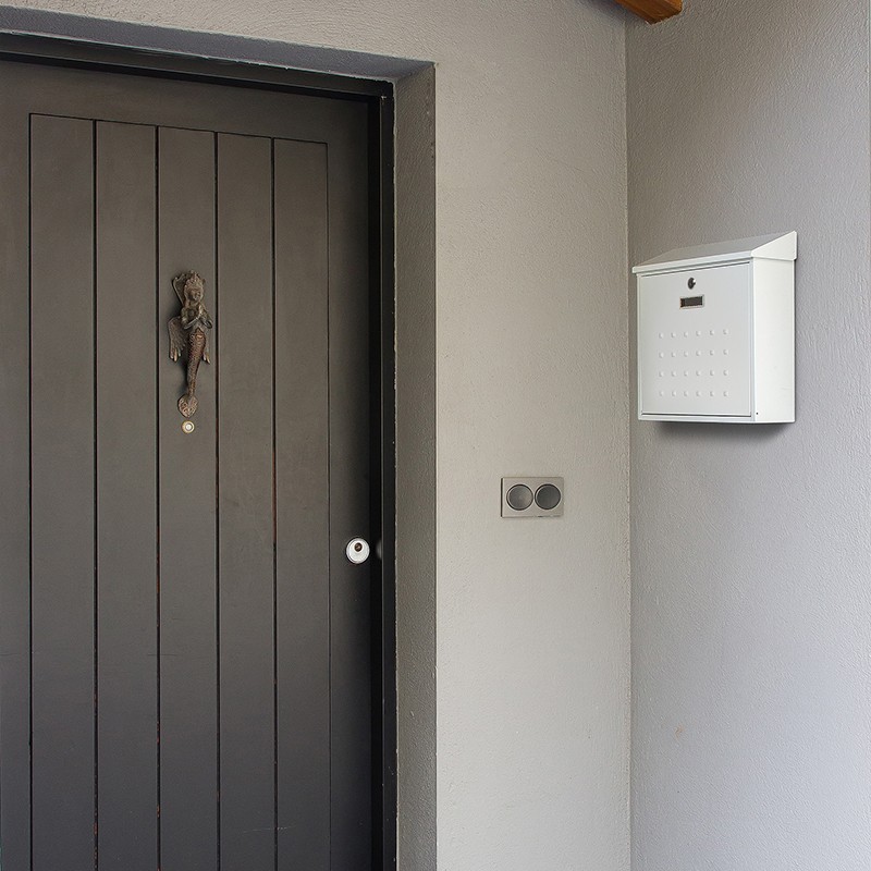 Premium Large Capacity Outdoor Mailbox | ARREGUI