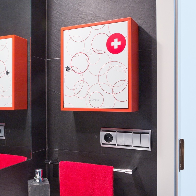 Steel Medicine Cabinet | ARREGUI